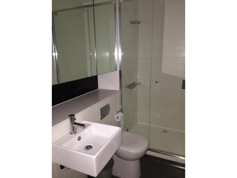 704/32 Bray Street, South Yarra VIC 3141