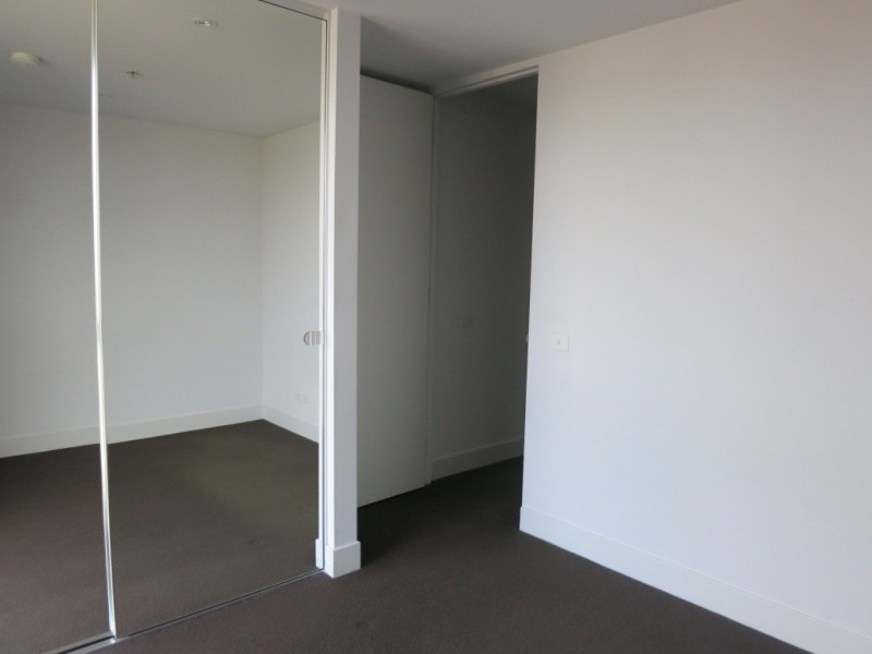 1102/32 Bray Street, South Yarra VIC 3141