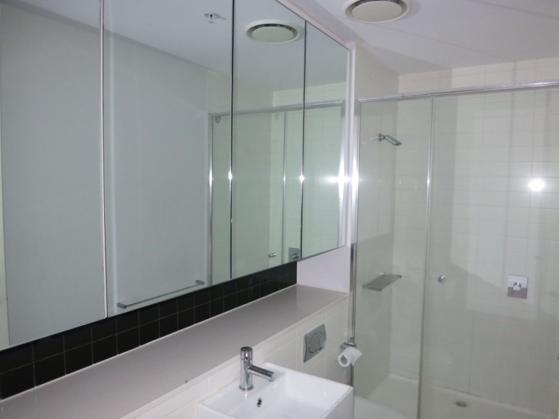 1102/32 Bray Street, South Yarra VIC 3141