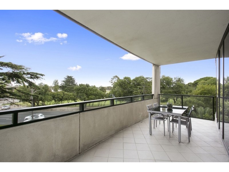 201/55 Queens Road, Melbourne VIC 3000