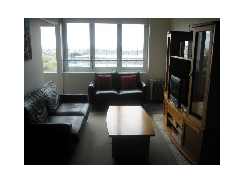 1101/166 Wellington Parade, East Melbourne VIC 3002