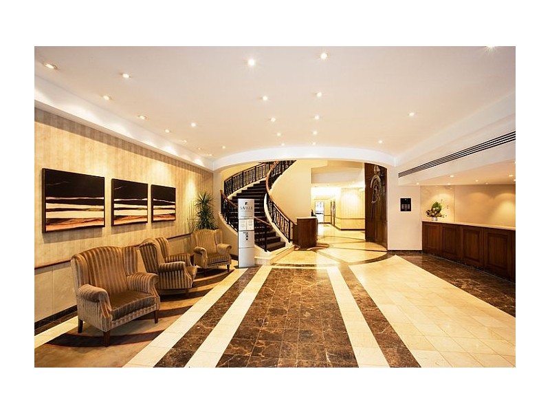 2111/222 Russell Street, Melbourne VIC 3000