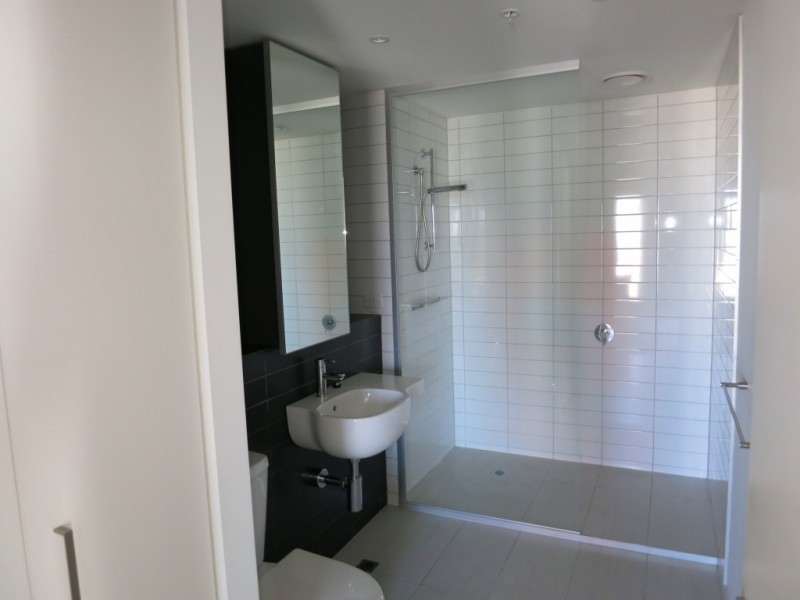 2805/200 Spencer Street, Melbourne VIC 3000