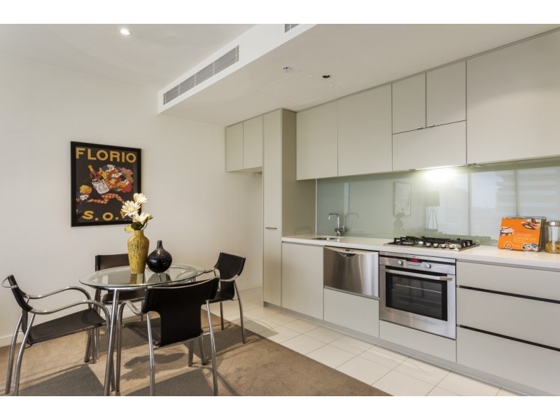 704/55 Queens Road, Melbourne VIC 3004