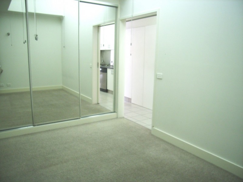 5/20 Somerset Place, Melbourne VIC 3000