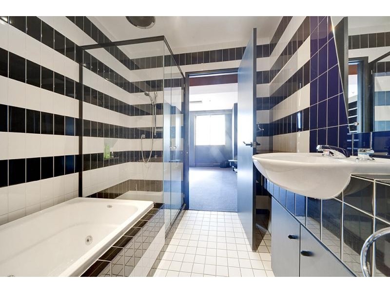 6/100 Flinders Street, Melbourne VIC 3000