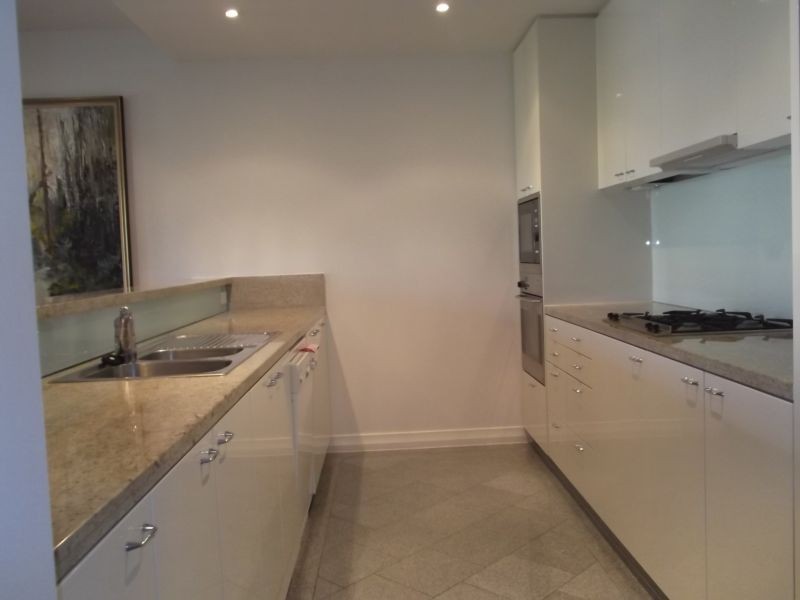 305/30 St Andrews Place, East Melbourne VIC 3002