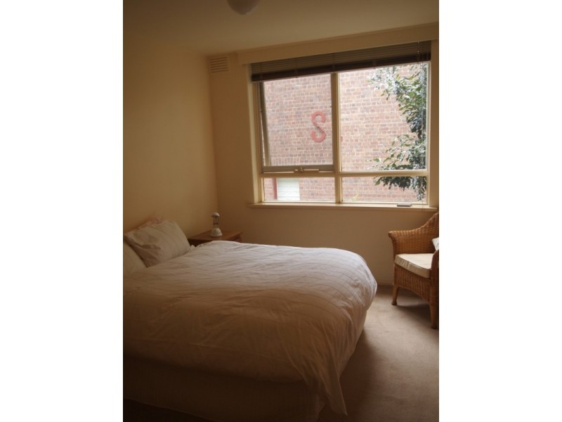 8/101 Gipps Street, East Melbourne VIC 3002