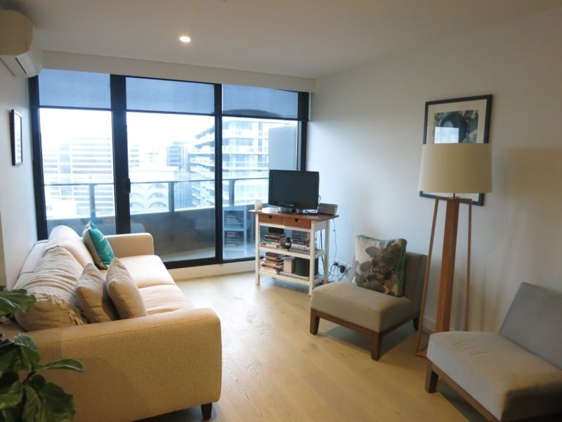 1711/50 Albert Road, South Melbourne VIC 3205
