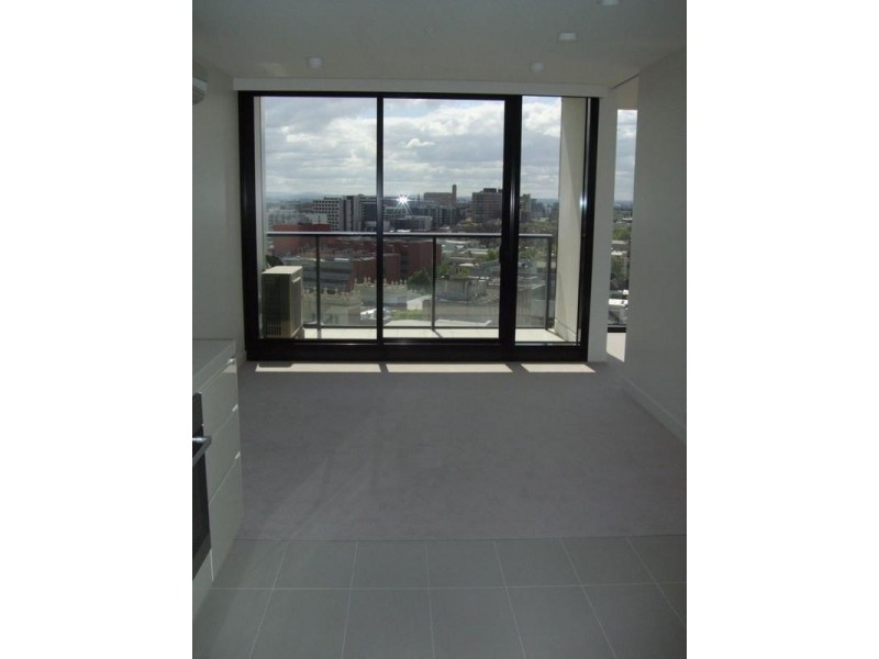 1303/33 Mackenzie Street, Melbourne VIC 3000