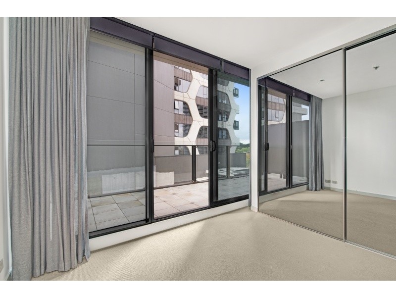 808/50 Albert Road, South Melbourne VIC 3205