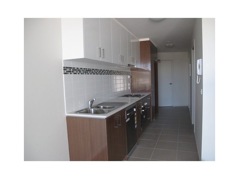 211/51-65 Hopkins Street, Footscray VIC 3011