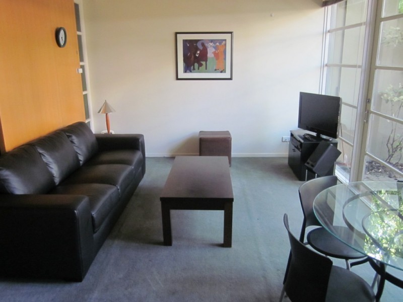 15 St Edmonds Road, Prahran VIC 3181