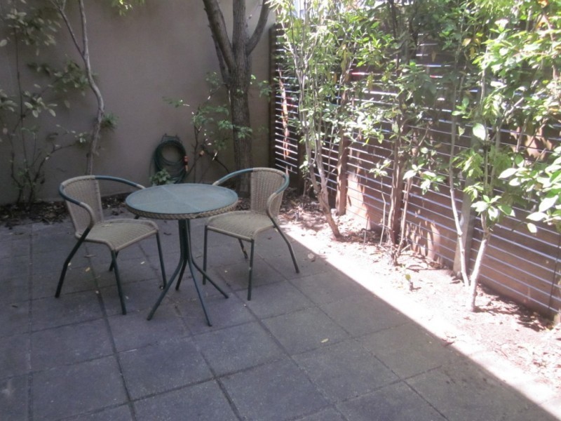 15 St Edmonds Road, Prahran VIC 3181