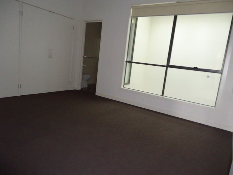 42/85A Clyde Street, Thornbury VIC 3071