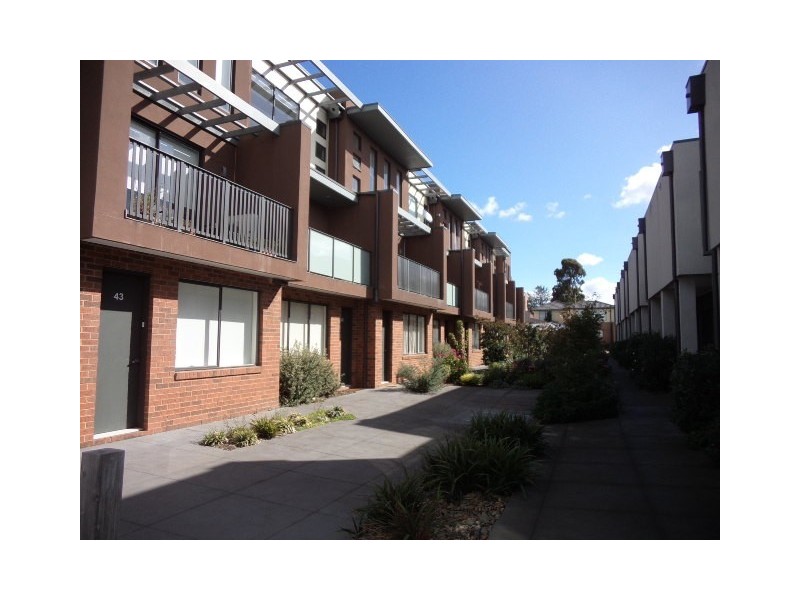 42/85A Clyde Street, Thornbury VIC 3071