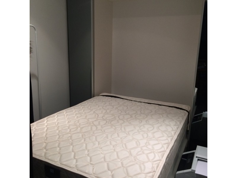 2211/50 Albert Road, South Melbourne VIC 3205