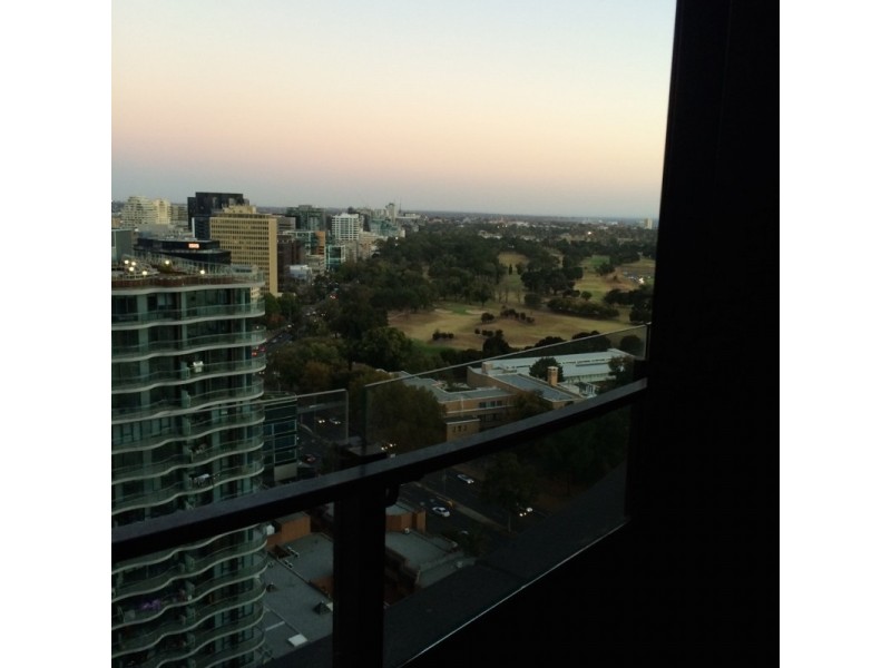 2211/50 Albert Road, South Melbourne VIC 3205