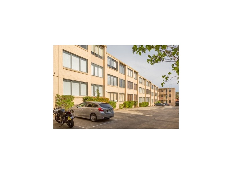 18/5-9 Fulton Street, St Kilda East VIC 3183