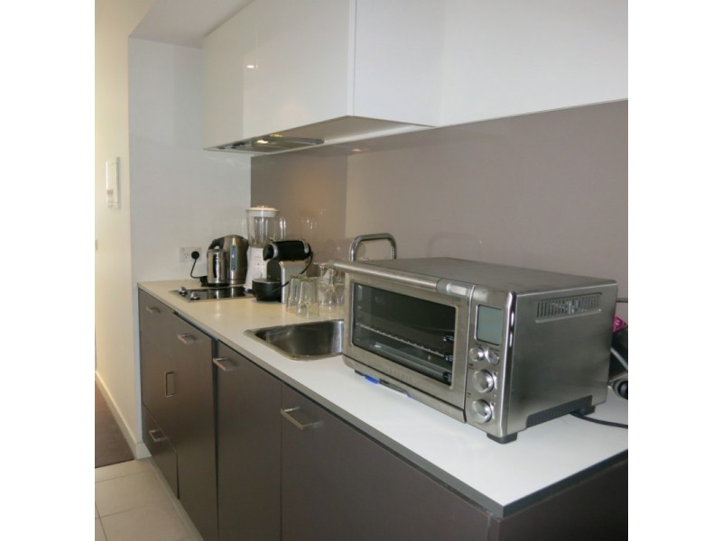 1121/572 St Kilda Road, Melbourne VIC 3004