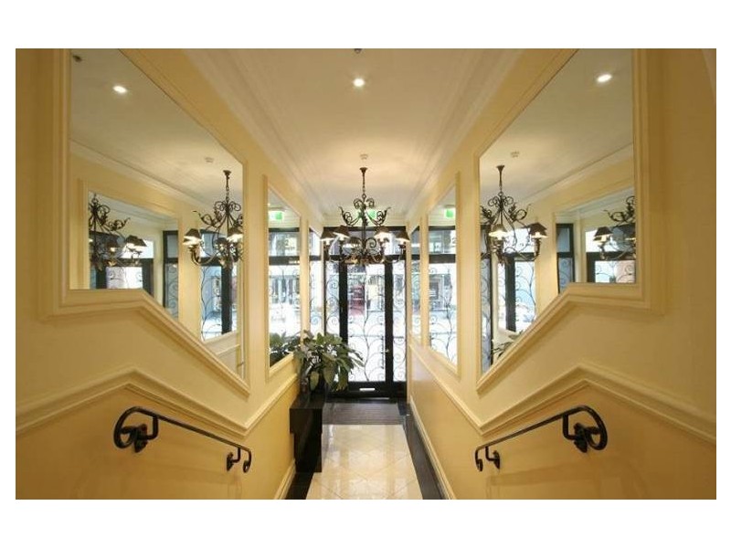 2/190-192 Little Collins Street, Melbourne VIC 3000