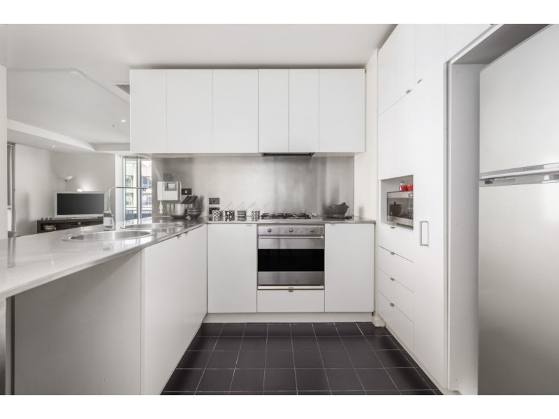 1911/620 Collins Street, Melbourne VIC 3000