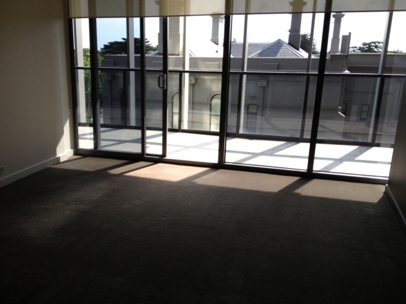 317/55 Queens Road, Melbourne VIC 3004