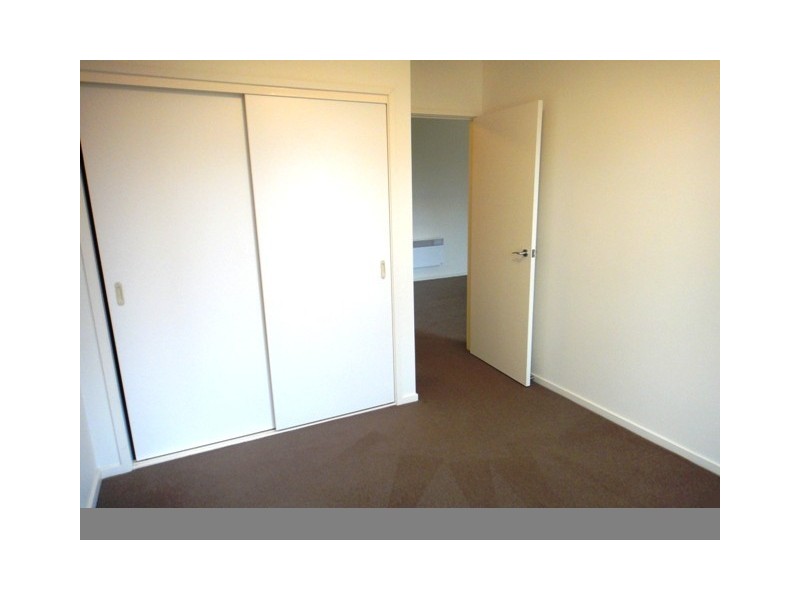 204/68 Altona Street, Kensington VIC 3031