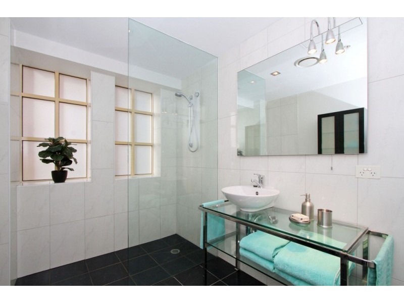 604D/336 Russell Street, Melbourne VIC 3000