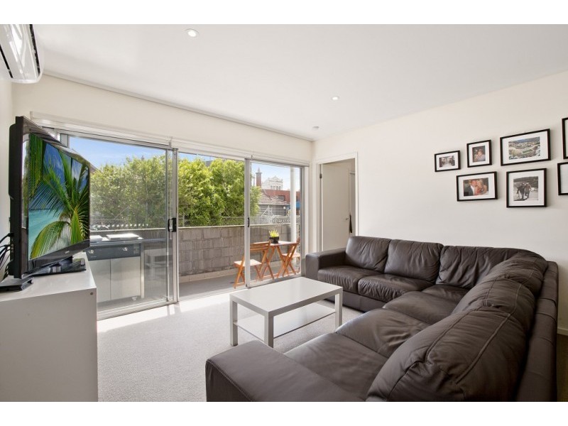 3/272 Albert Street, Brunswick VIC 3056