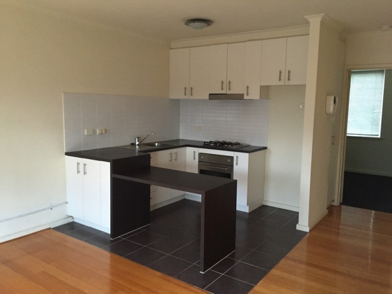 8/75 Hotham Street, St Kilda East VIC 3183