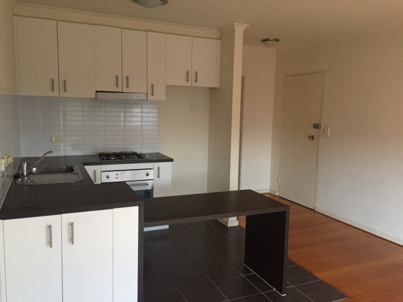 8/75 Hotham Street, St Kilda East VIC 3183