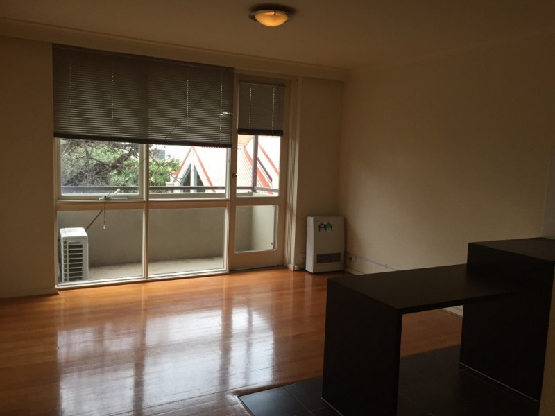 8/75 Hotham Street, St Kilda East VIC 3183