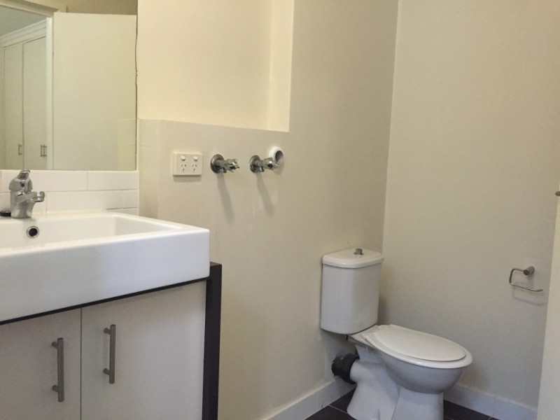 8/75 Hotham Street, St Kilda East VIC 3183