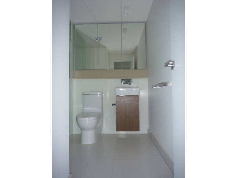 1907/2 Claremont Street, South Yarra VIC 3141