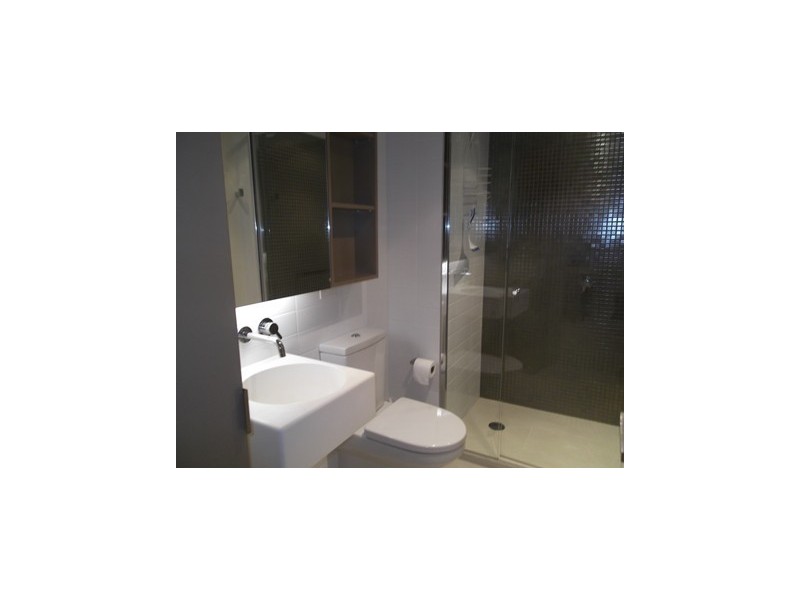 815/33 Mackenzie Street, Melbourne VIC 3000