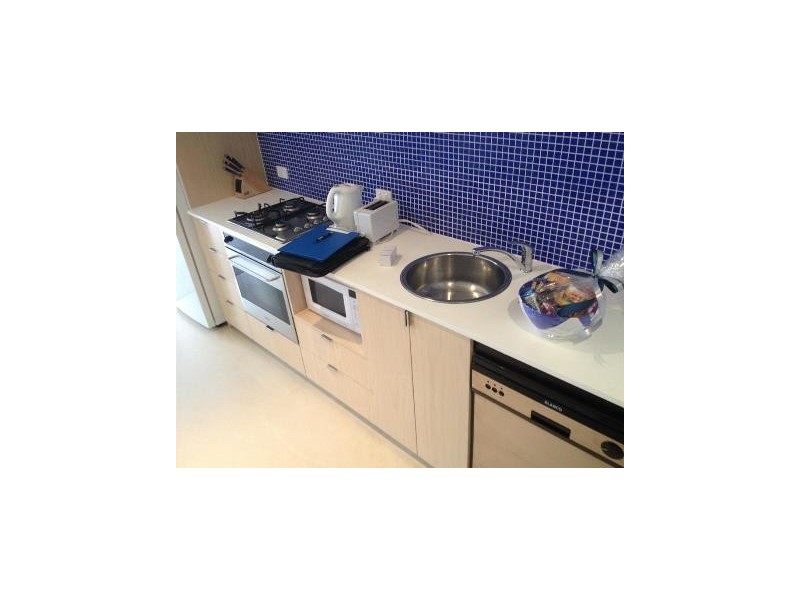 815/300 Swanston Street, Melbourne VIC 3000