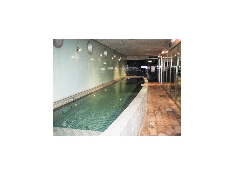 1005/11 Cohen Place, Melbourne VIC 3000