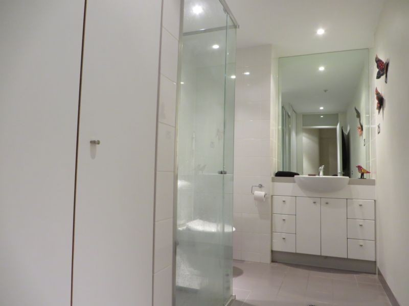 311/422 Collins Street, Melbourne VIC 3000