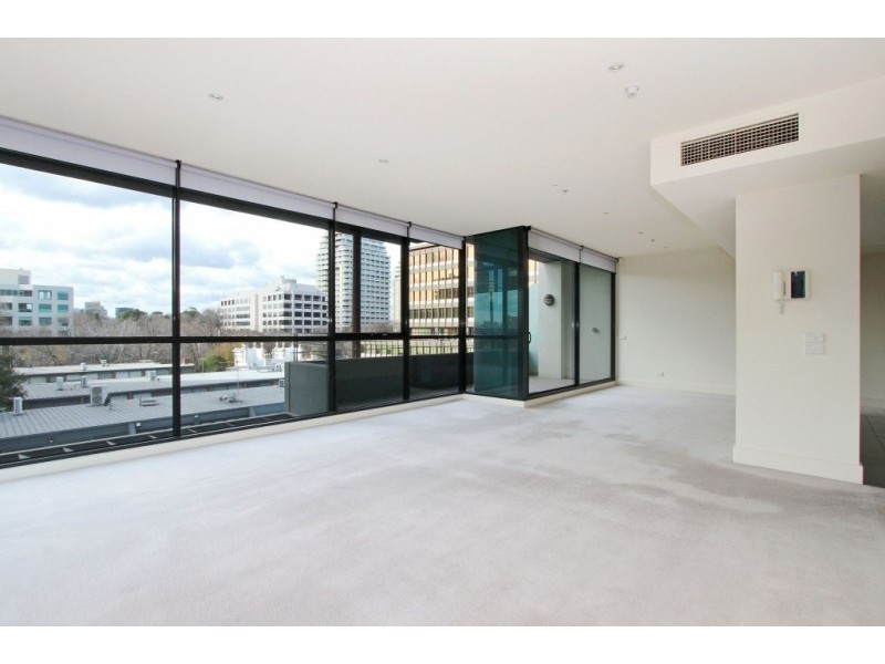 406/19 Queens Road, Melbourne VIC 3004