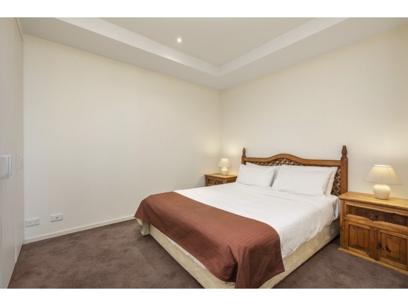 2312/620 Collins Street, Melbourne VIC 3000