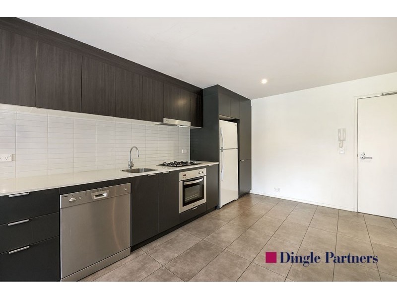 17/801 Bourke Street, Docklands VIC 3008