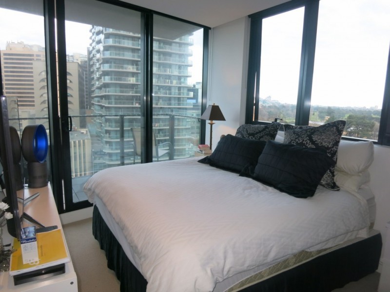 912/50 Albert Road, South Melbourne VIC 3205