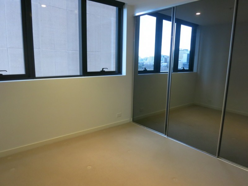 912/50 Albert Road, South Melbourne VIC 3205