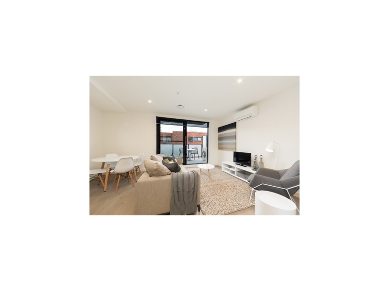 102/2a Henry Street, Windsor VIC 3181