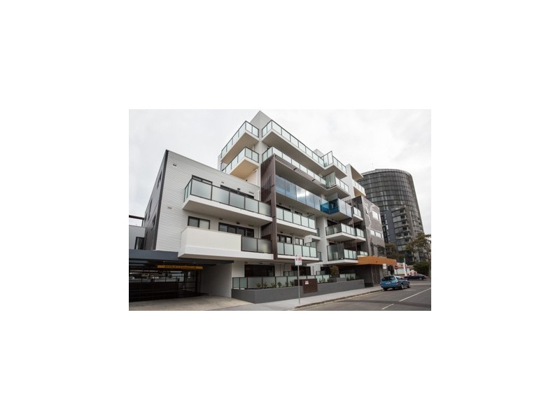 2/2a Henry Street, Windsor VIC 3181