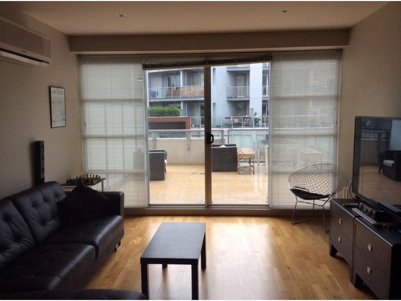 402/54-60 Nott Street, Port Melbourne VIC 3207