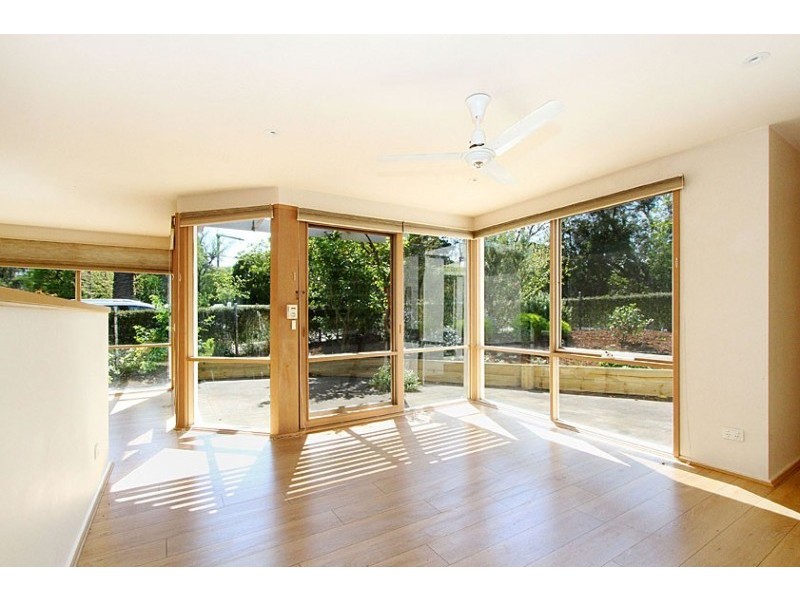 1/6 Georgina Parade, Camberwell VIC 3124
