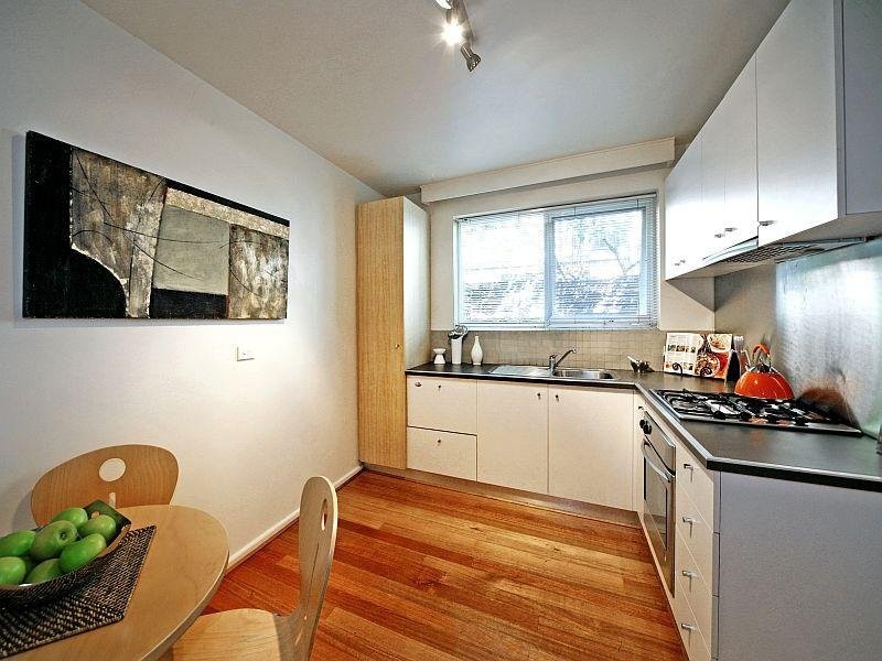 3/27 Moama Road, Malvern East VIC 3145