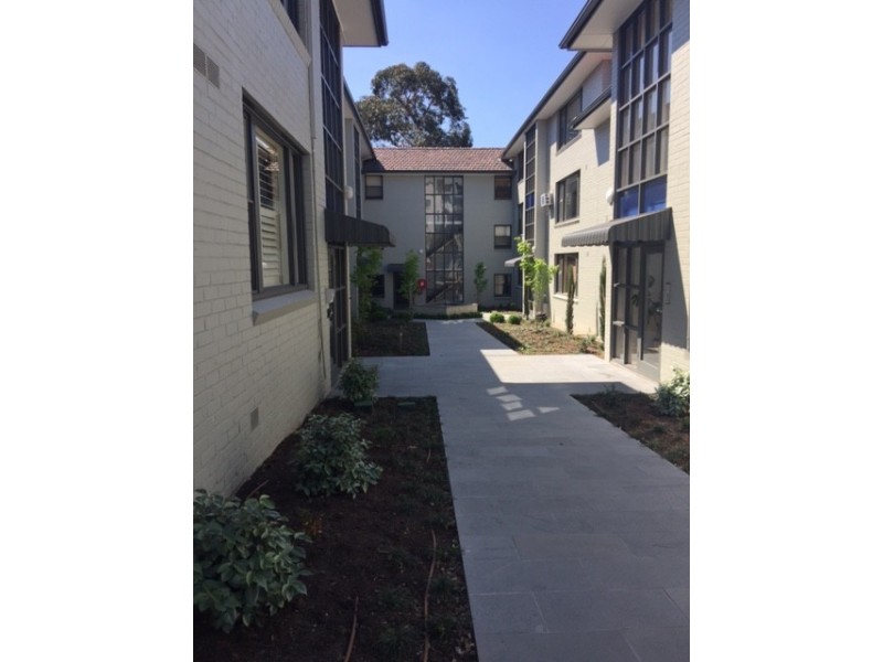 9/108 George Street, East Melbourne VIC 3002